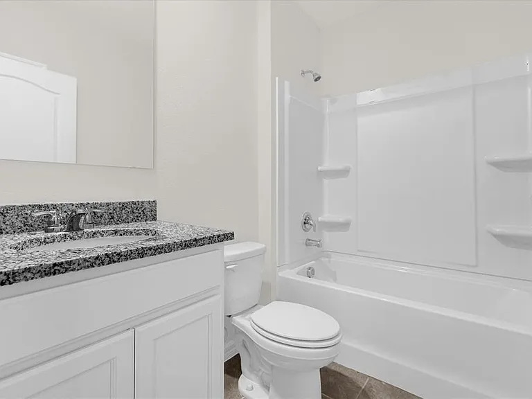 5209 Barombi Bnd — Photo 18