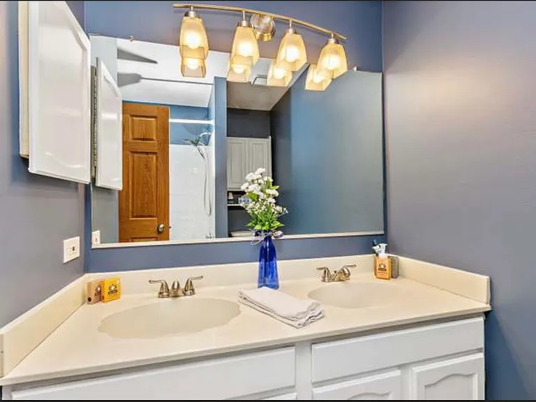 503 Ascot Ln — Photo 18