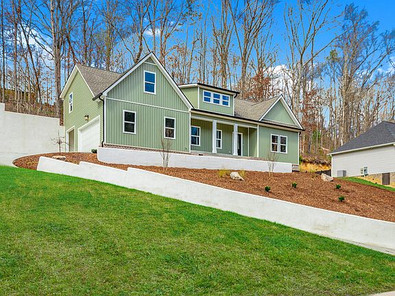 2nd image of 417 Bluebird Cir
