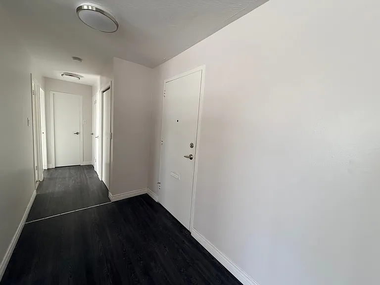 20 Bradmon Dr #420 — Photo 6
