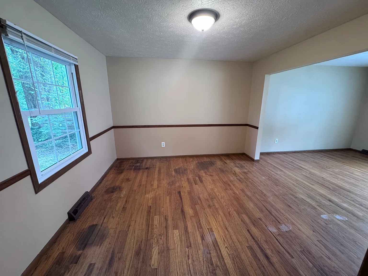 3 bed, 2232 sqft, $2,050 — Photo 4