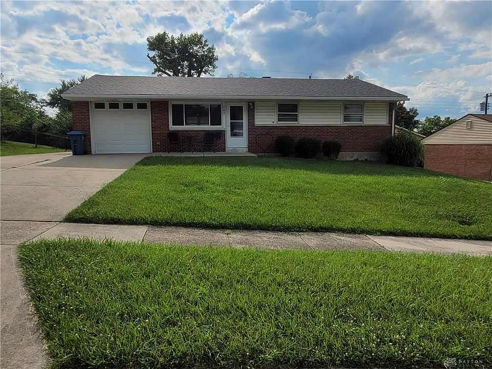 1st image of 785 Spring Garden Pl