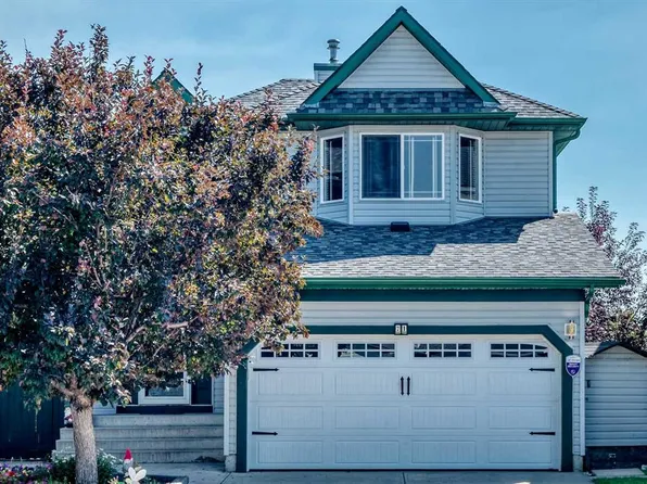71 W Coverton Mews NE, Calgary, AB T3K 4R6