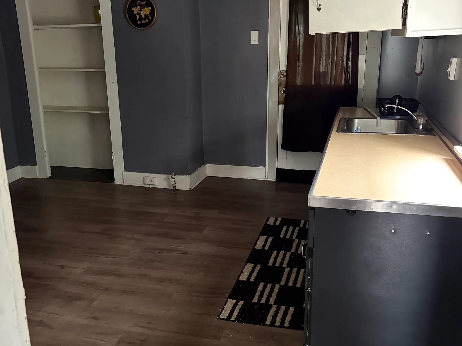 2 bed, $900 — Photo 3
