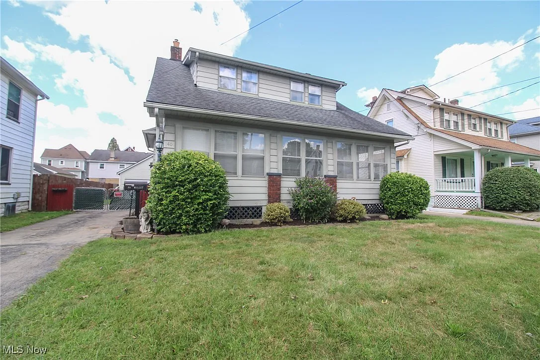 40 Millet Ave photo 1