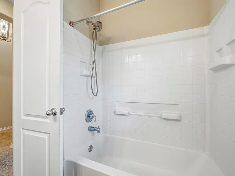 7126 Whitlow Wonder Ln — Photo 27