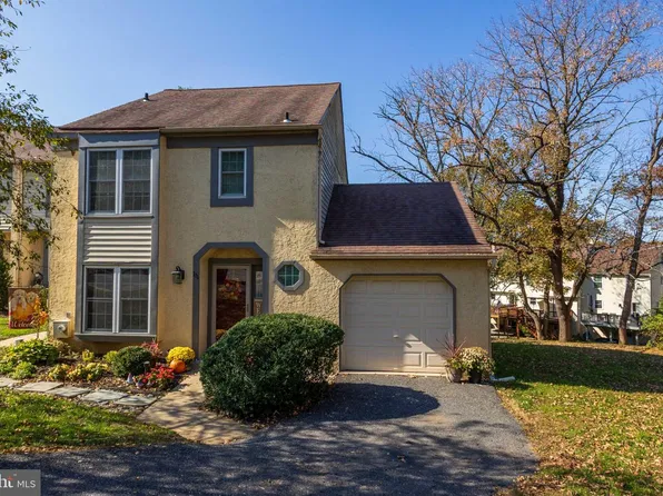 111 Bowater Ct, Media, PA 19063