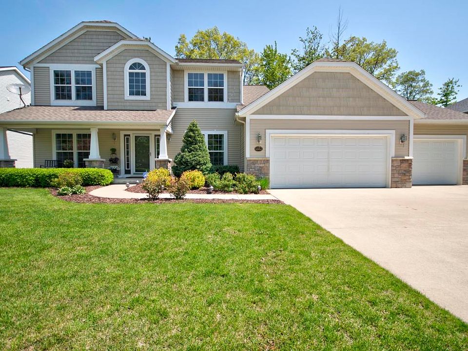 1st image of 6882 Westshire Dr
