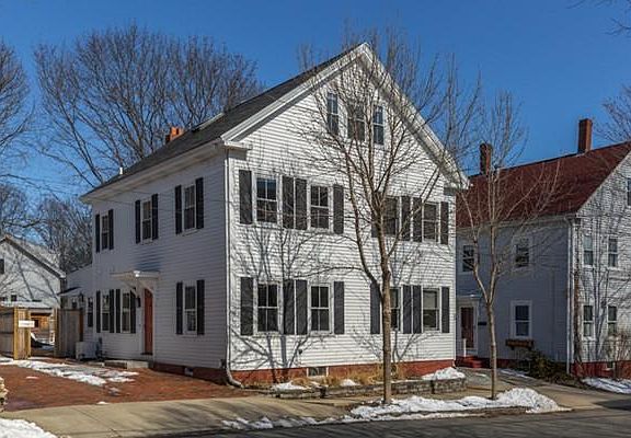 2nd image of 68 Warren St