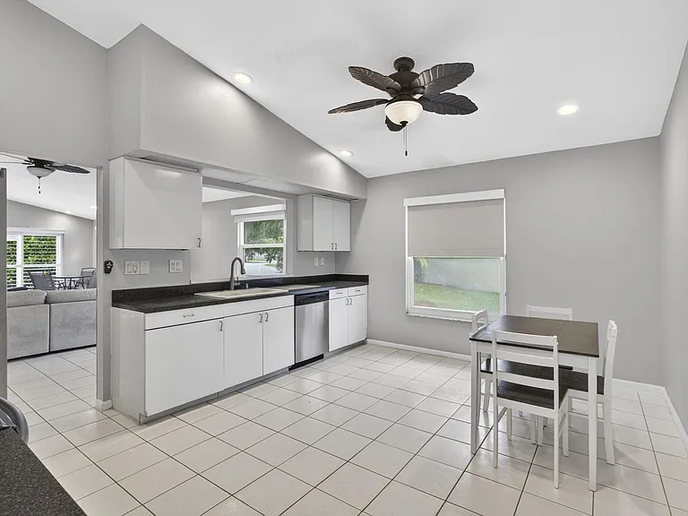 6064 Beaconwood Rd — Photo 14