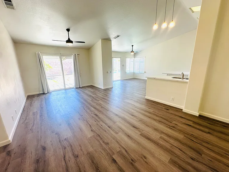 78780 Birchcrest Cir — Photo 14