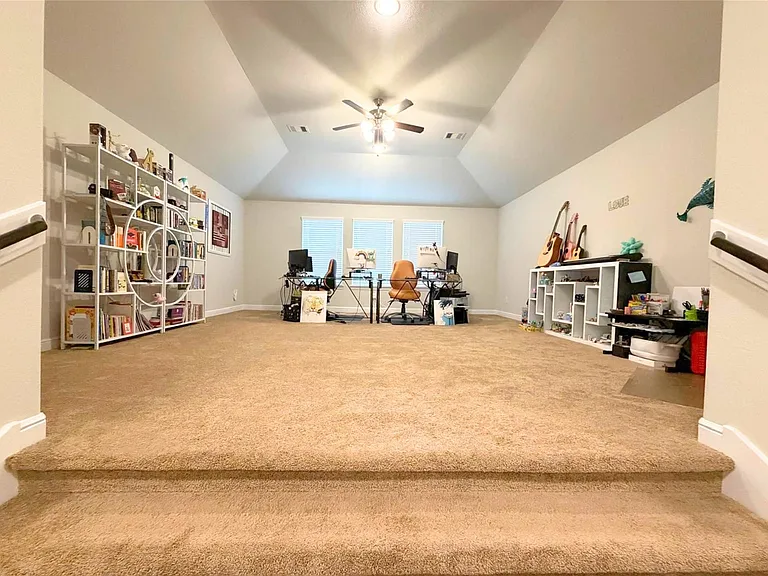 244 Upland Dr — Photo 31