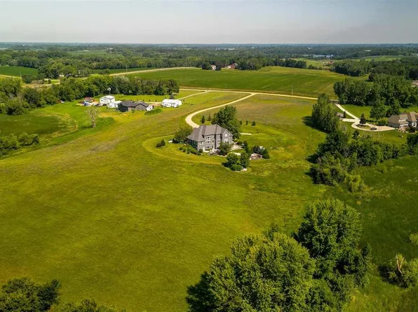 60515 235th St, Madison Lake, MN 56063