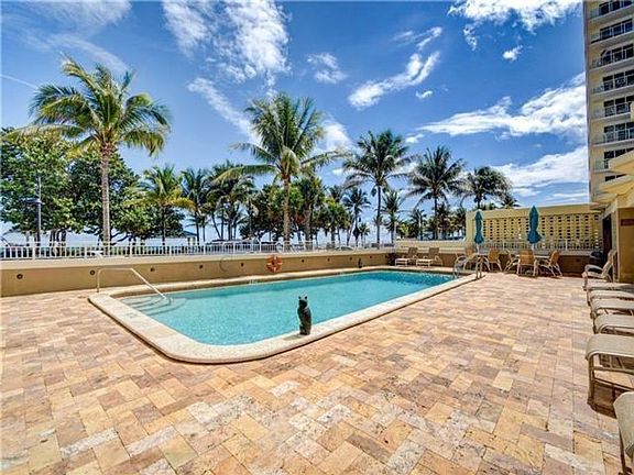 4th image of 133 N Pompano Blvd