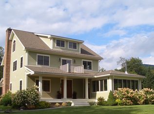 2083 Sugar Hollow Rd, Pittsford, VT 05763