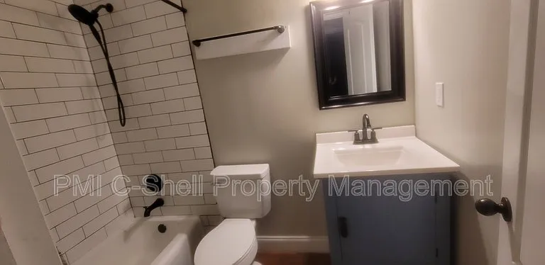 3405 W Yonge St — Photo 6