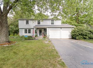516 Independence Dr, Waterville, OH 43566