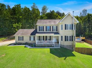 2112 Fringer Trl, Buchanan, VA 24066