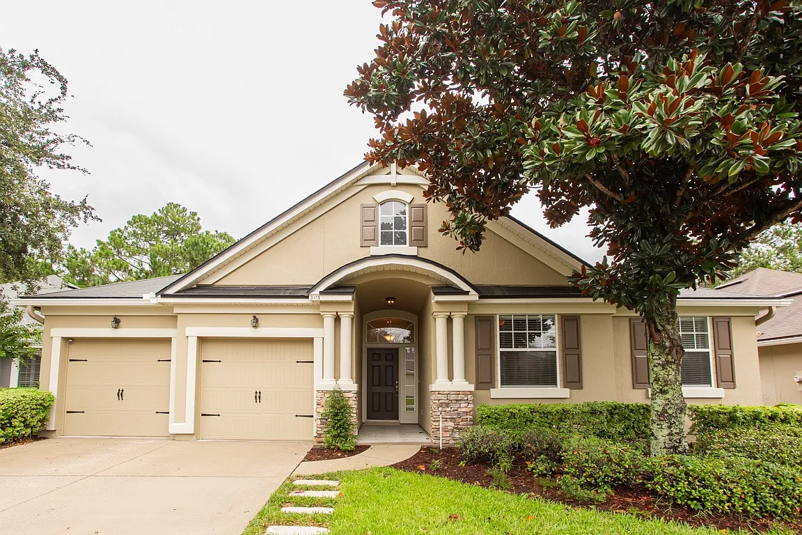 3049 Covenant Cove Dr — Photo 1