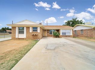 10121 Newcastle Dr, El Paso, TX 79924