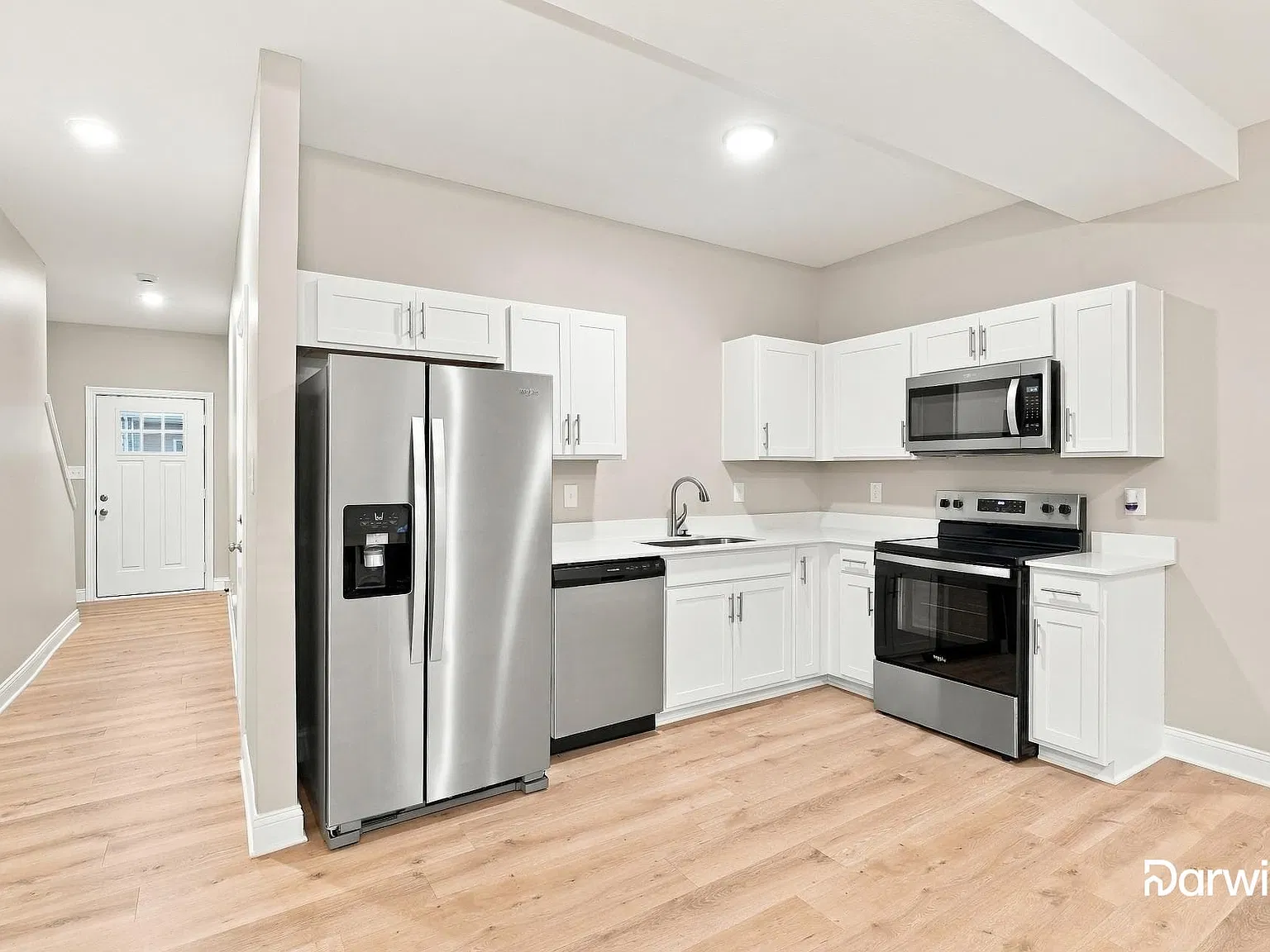 2 bed, 2.5 bath, 1550 sqft, $1,135 — Photo 4