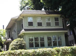 705 Riverside Dr, South Bend, IN 46601