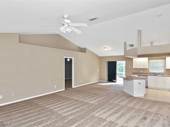 2nd image of 315 Dill Ave