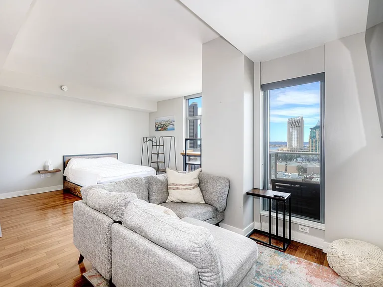 575 6th Ave #1109 — Photo 11