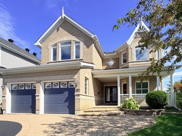 185 Insmill Cres, Ottawa, ON K2T 1G3