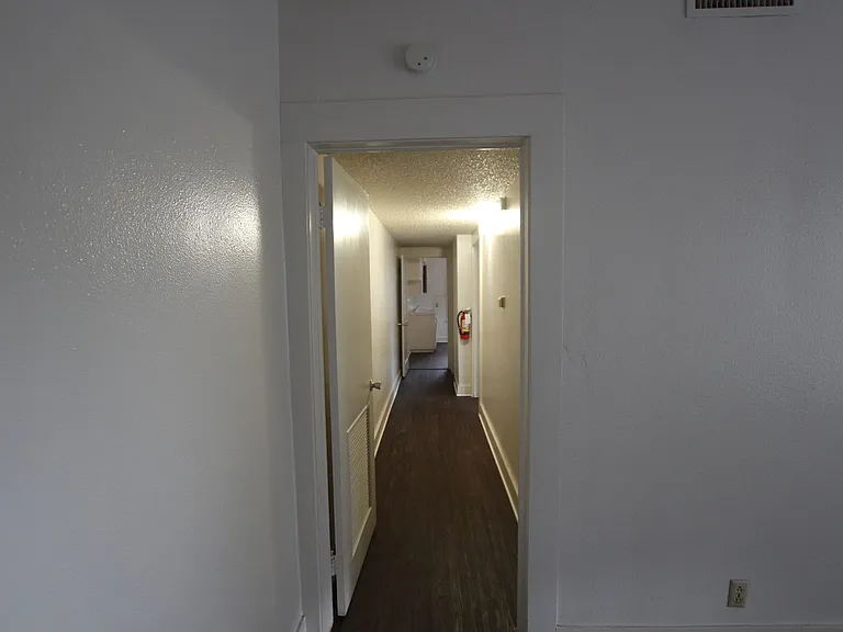 Robertson 808 — Photo 6