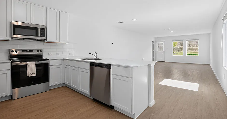 Sienna at Applewood Grove Rental Homes — Photo 4