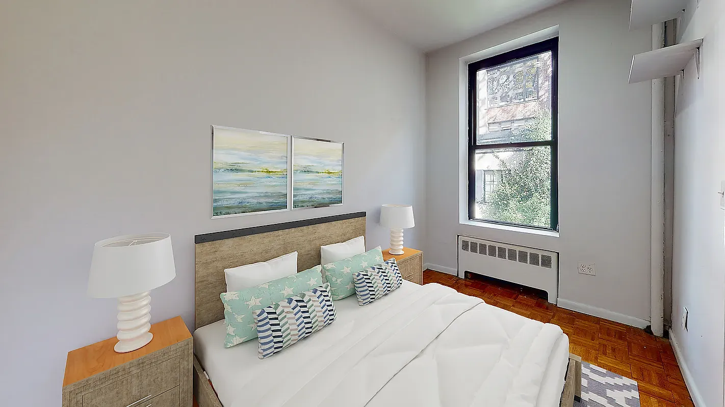 403 West 44th Street — Photo 3
