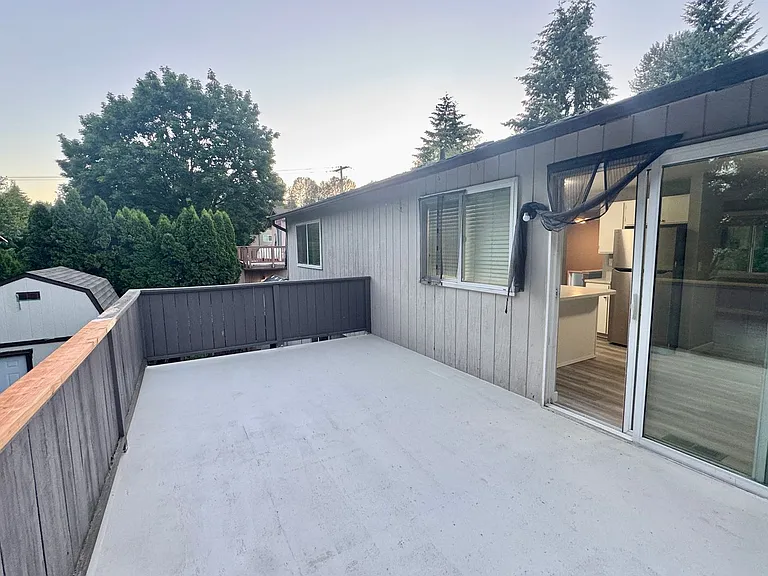 916 207th Pl SE #A — Photo 14