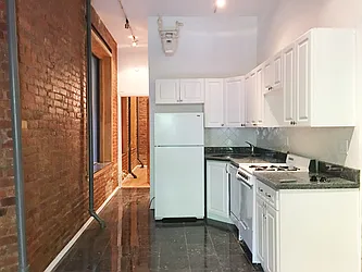 Rented by Adir Realty