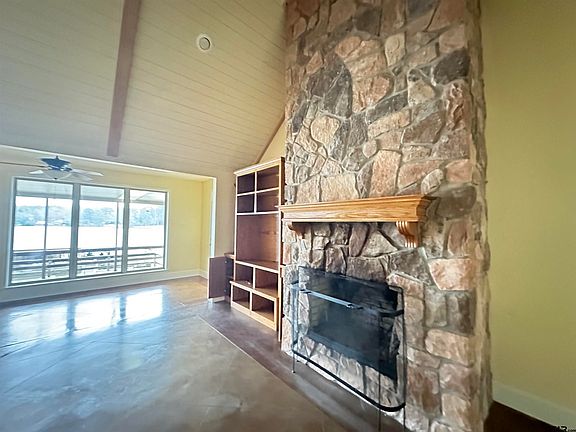 3rd image of 3264 County Road 3113