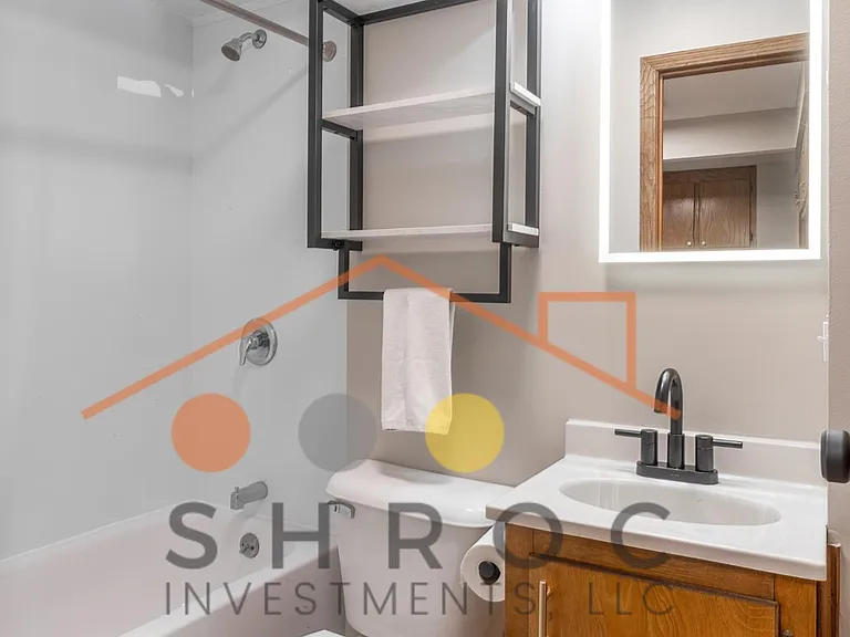 1139 S 55th St — Photo 18