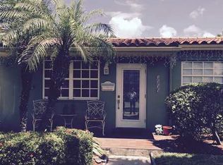 1055 W 36th Pl, Hialeah, FL 33012