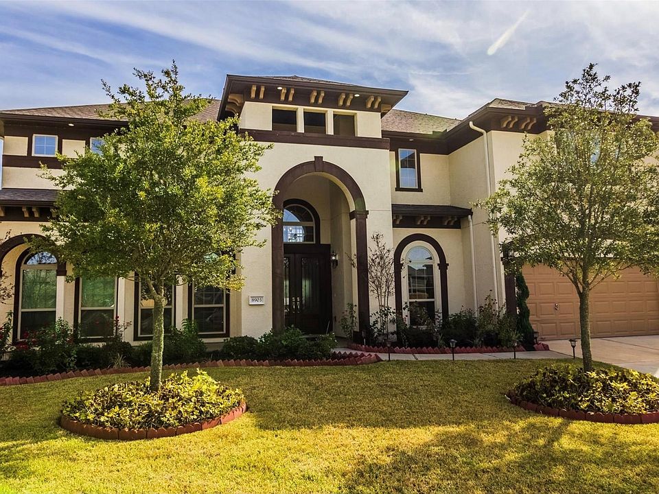 1st image of 8903 Cypress Shrub Trl