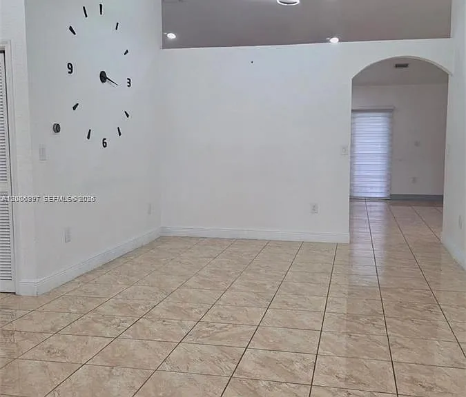 3140 SW 142nd Ave — Photo 3