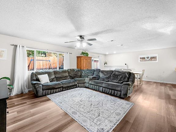 3rd image of 362 Berryessa Drive