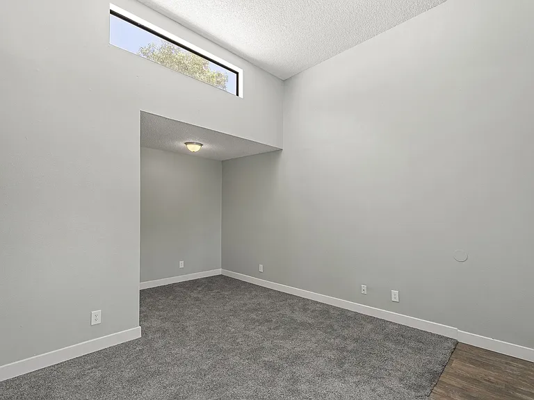 Acacia Hills — Photo 10