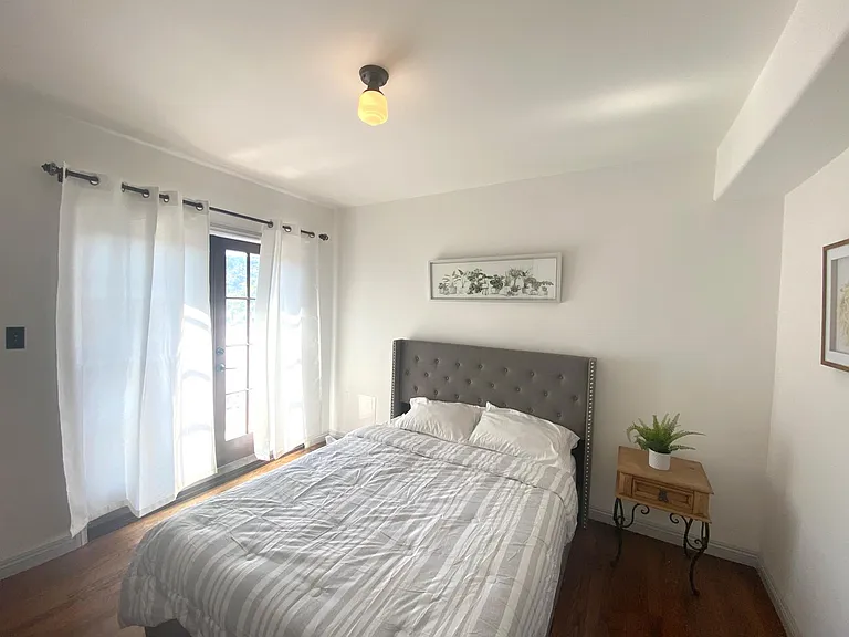 6820 Iris Cir — Photo 26