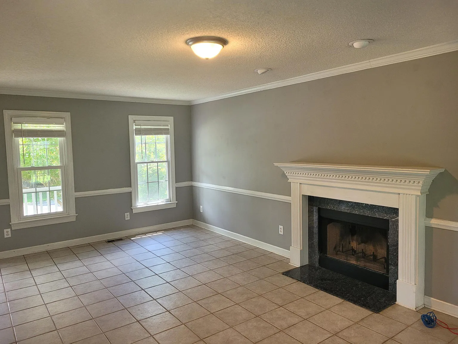 3 bed, 2.5 bath, 1580 sqft, $2,000 — Photo 4