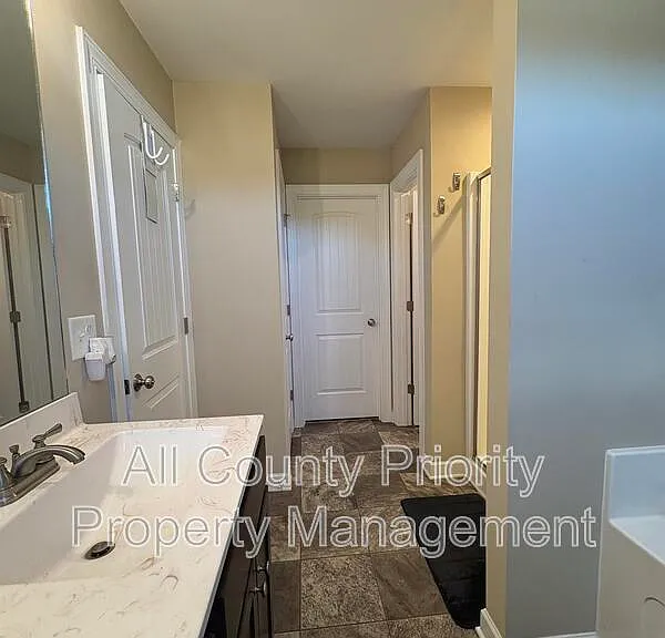 224 Williamson Place Dr — Photo 19