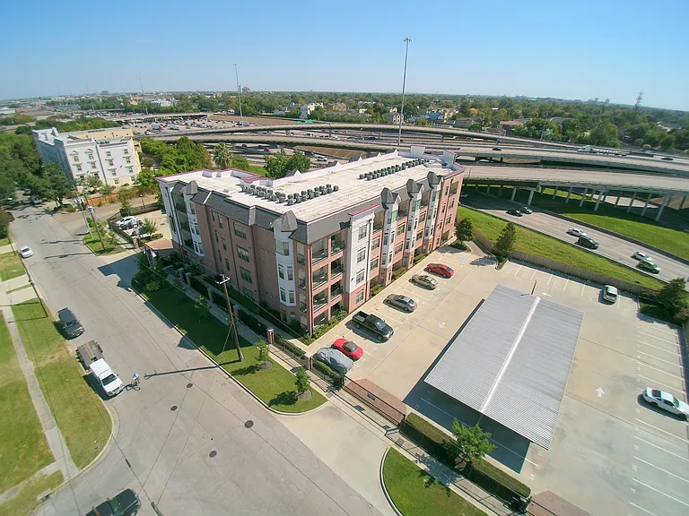 Midtown Grove — Photo 7
