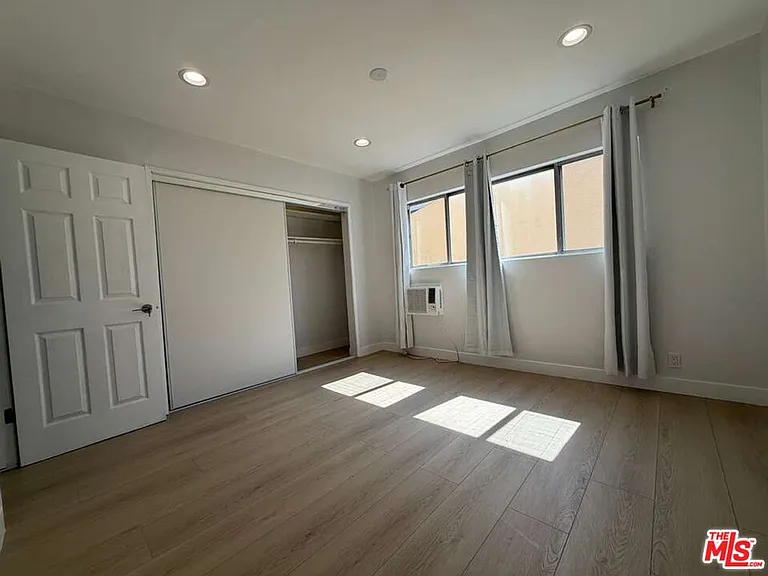 7607 Norton Ave #FRONT — Photo 14