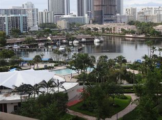 600 Three Islands Blvd APT 817, Hallandale, FL 33009