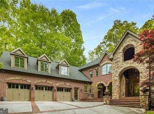 960 W Kingston Dr, Sandy Springs, GA 30342