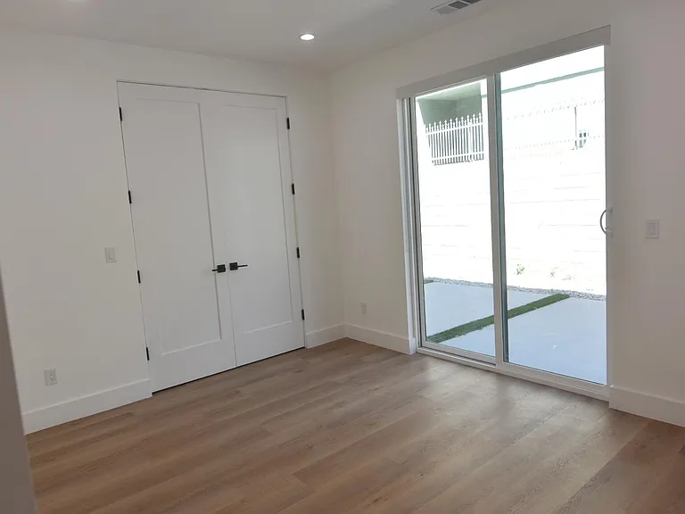 3930 S Wisconsin St — Photo 13