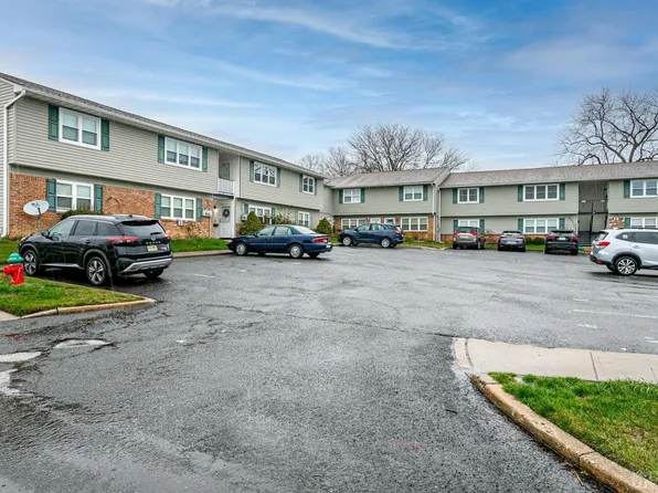1 Delaware Ct APT B, Matawan, NJ 07747
